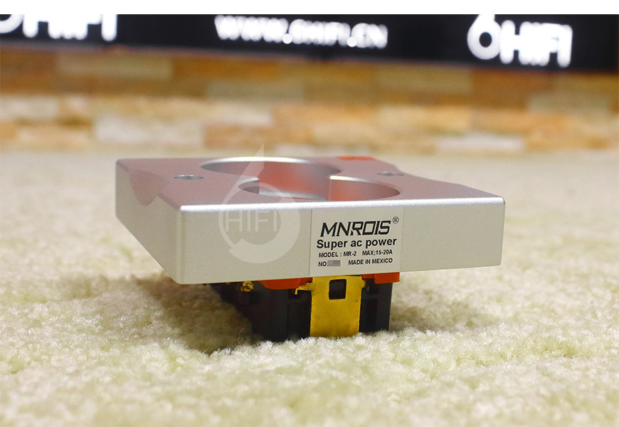 摩諾士MR-2,Mnrois MR-2