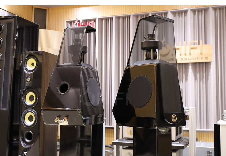 MBL,126,MBL 126,Hybrid,混合式全方位揚聲器,hifi書架箱,書架箱,德國,126